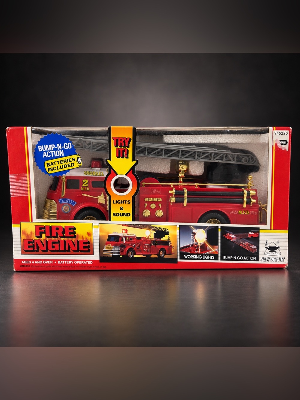 Vintage 1994 New Bright No. 158 Fire Engine Truck Bump-N-Go Lights Siren NIB